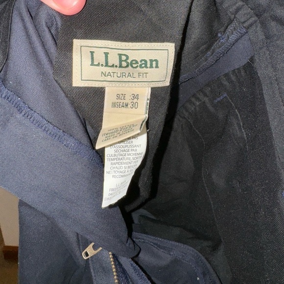 LL Bean Men’s Pleated Front Natural Fit Size 34 - Picture 4 of 5
